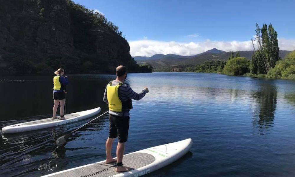 paddle boarding derwent valley tasmania