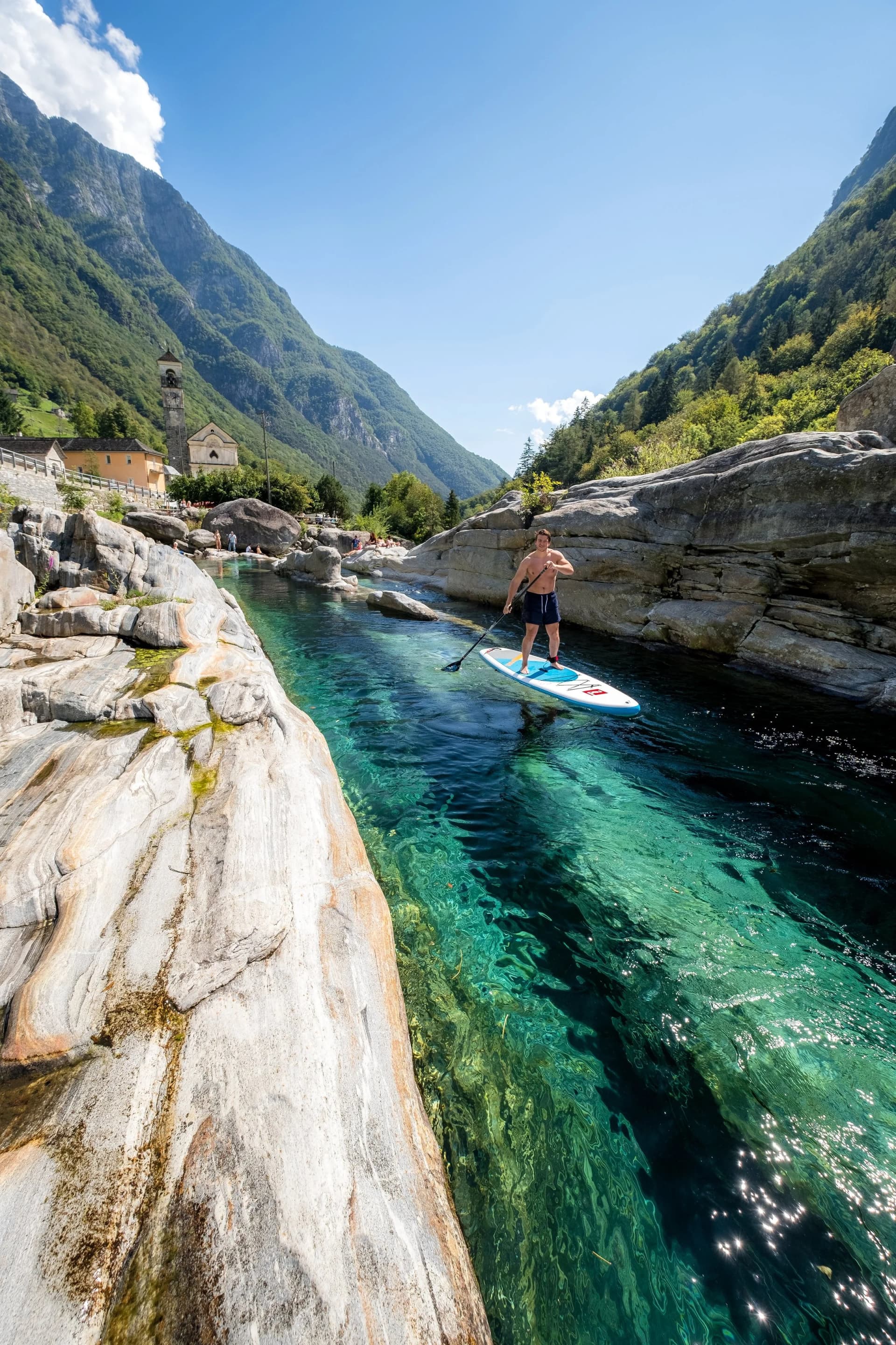 Stand up paddle photo by Nicholas Spooner