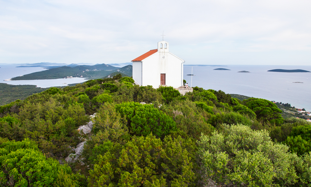 paddle boarding croatia molat ist