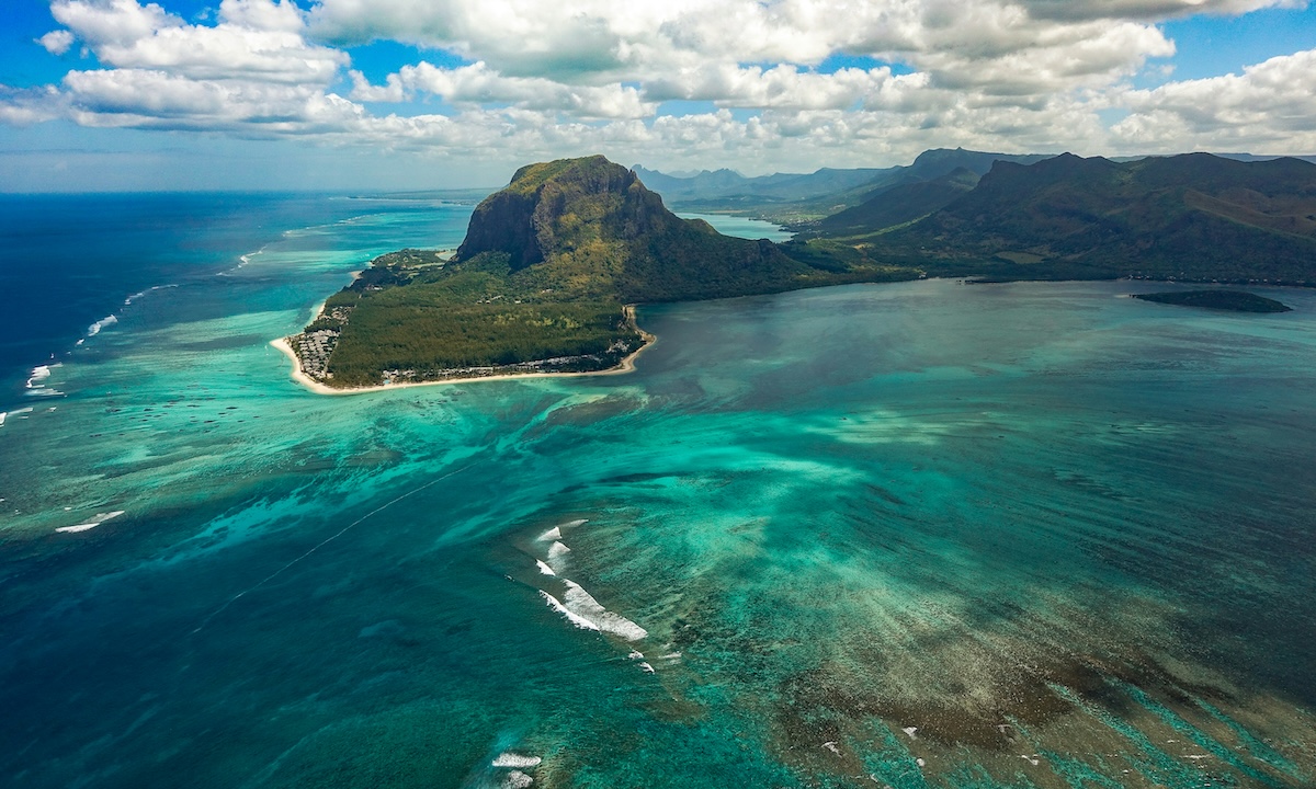 Paddleboarding Mauritius photo xavier coiffic