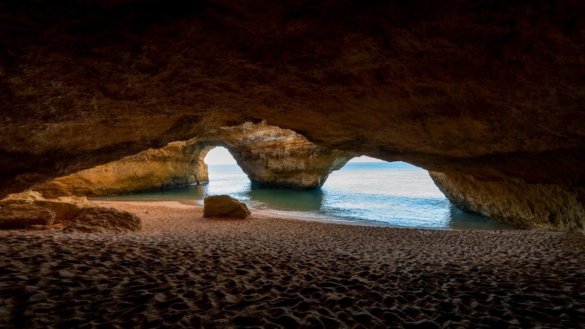 best places paddleboard algarve portugal photo francois olwage