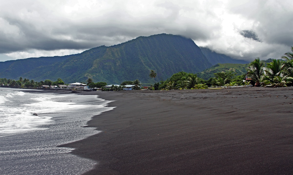 tahiti rainy season crop