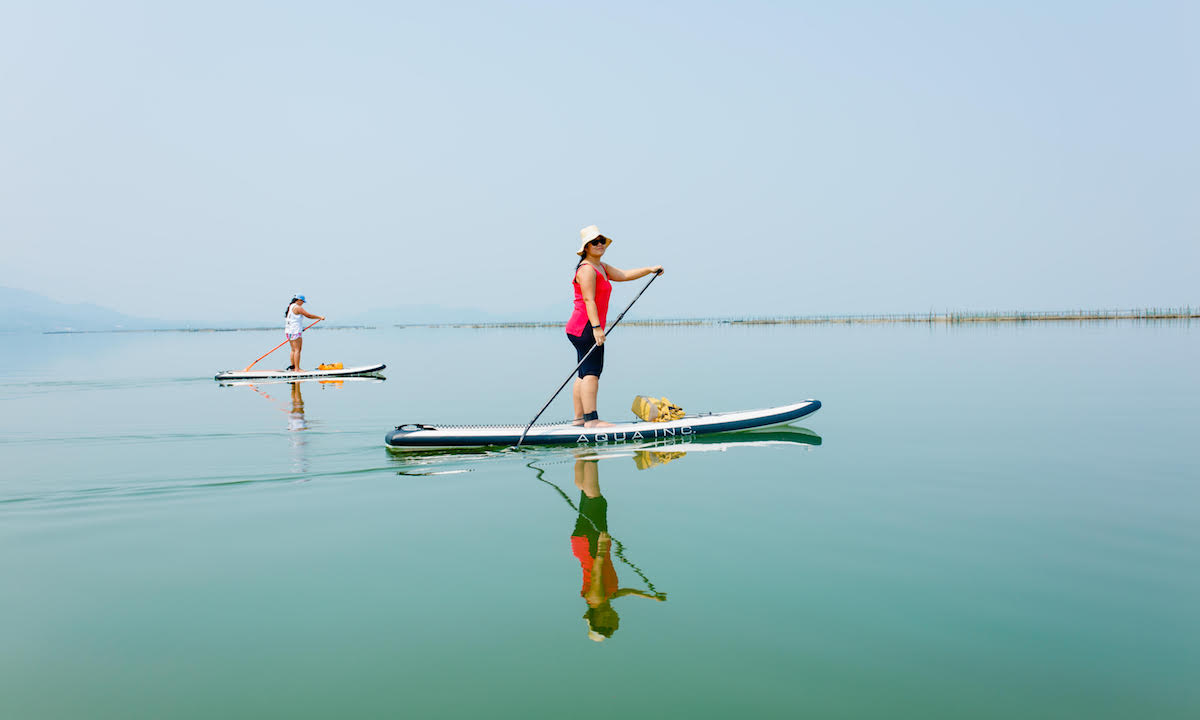 paddle boarding tam giang lagoon vietnam 2