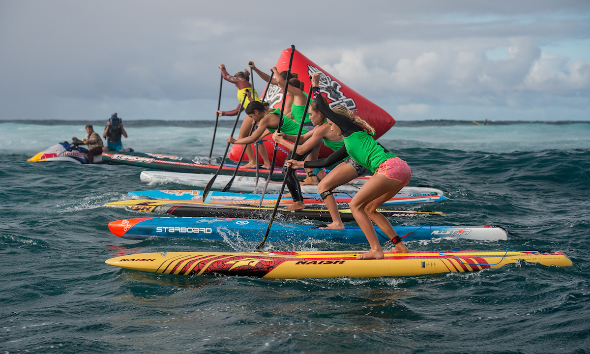 app world tour athletes girls race start