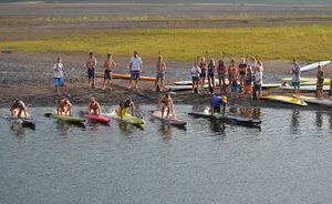 youth-prepare-for-columbia-gorge-paddle-challenge-2013