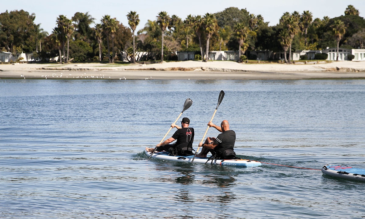 best beginner standup paddle board 2020 surftech hercules 2