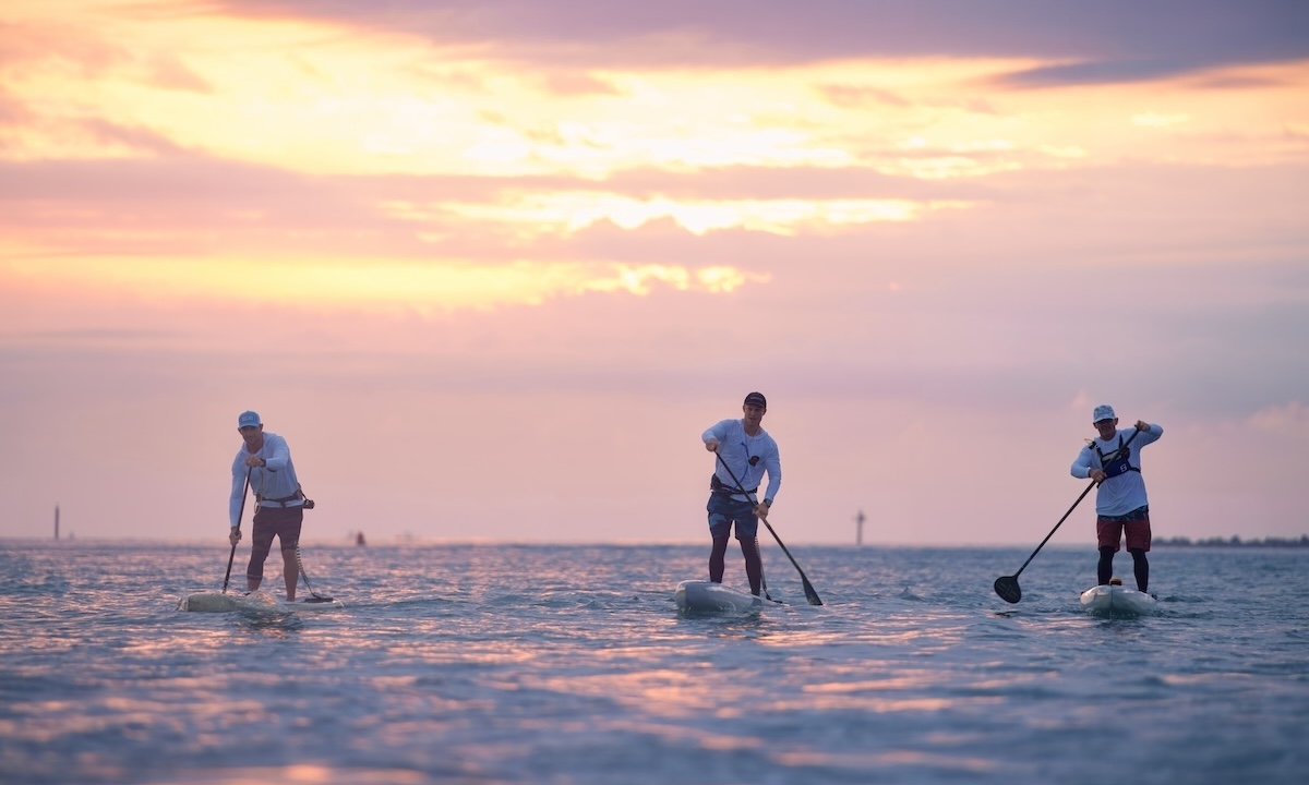 Paddlers at sunrise D1