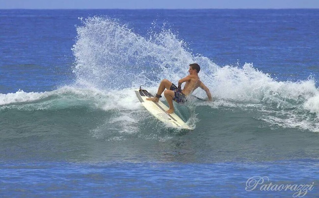 noah-yap-sup-surfing