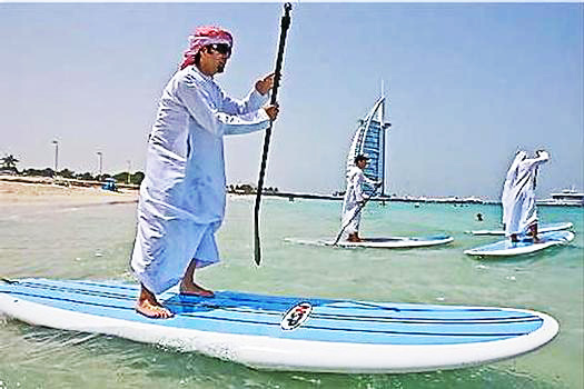 dubai-standuppaddle-isa-unitedstatesemirates