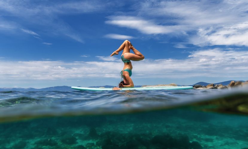 Boardworks Ambassador Jessica Cichra product testing the Joyride Flow in Lake Tahoe, CA. | Photo: Flux Photography.