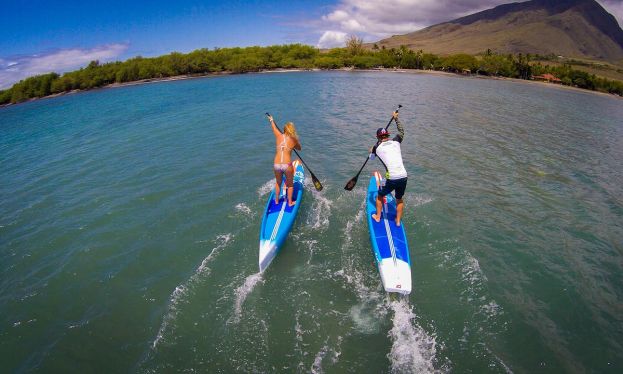 Starboard team riders Zane Schweitzer and Fiona Wylde practicing their sprints on the new 2016 Starboard gear. | Photo: John Carter