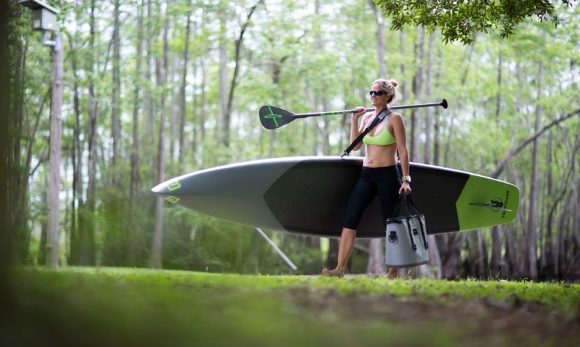 Magdalena Cooper with BOTE&#039;s new Travelink board and Travelink carrying system. | Photo Courtesy: BOTE Boards