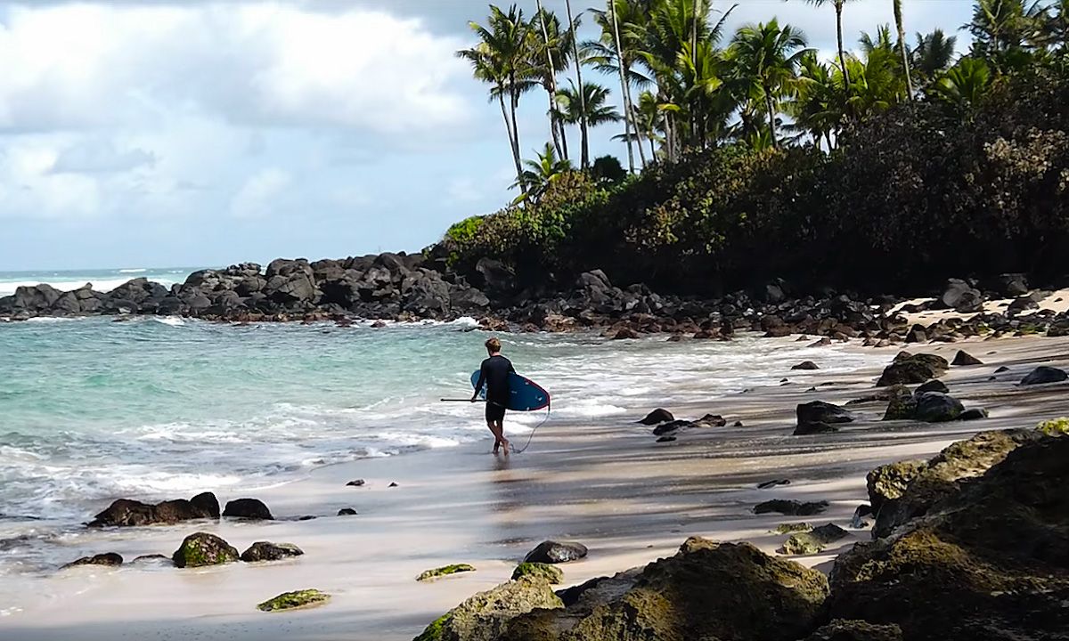 Watch: Hawaiian Getaway with Benoit Carpentier
