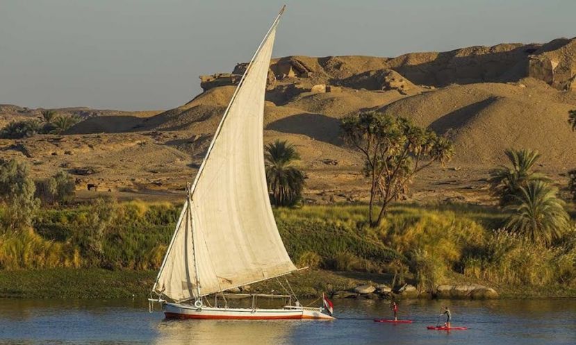 Manu Bouvet and wife Carine Camboulives paddle in Aswan, Egypt.